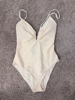 🤍 Sanctuary Cream Textured One Piece Swimsuit | Open Back Lace-Up 🤍 L